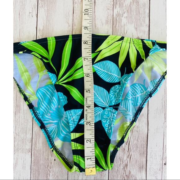 🔆 Lililane Tropical String Bikini Bottom - Picture 8 of 8